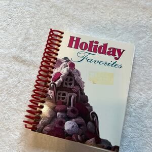 Holiday Favorites Mini Size Cookbook 184 Pages of Recipes 1999 Rada Mfg. Co.